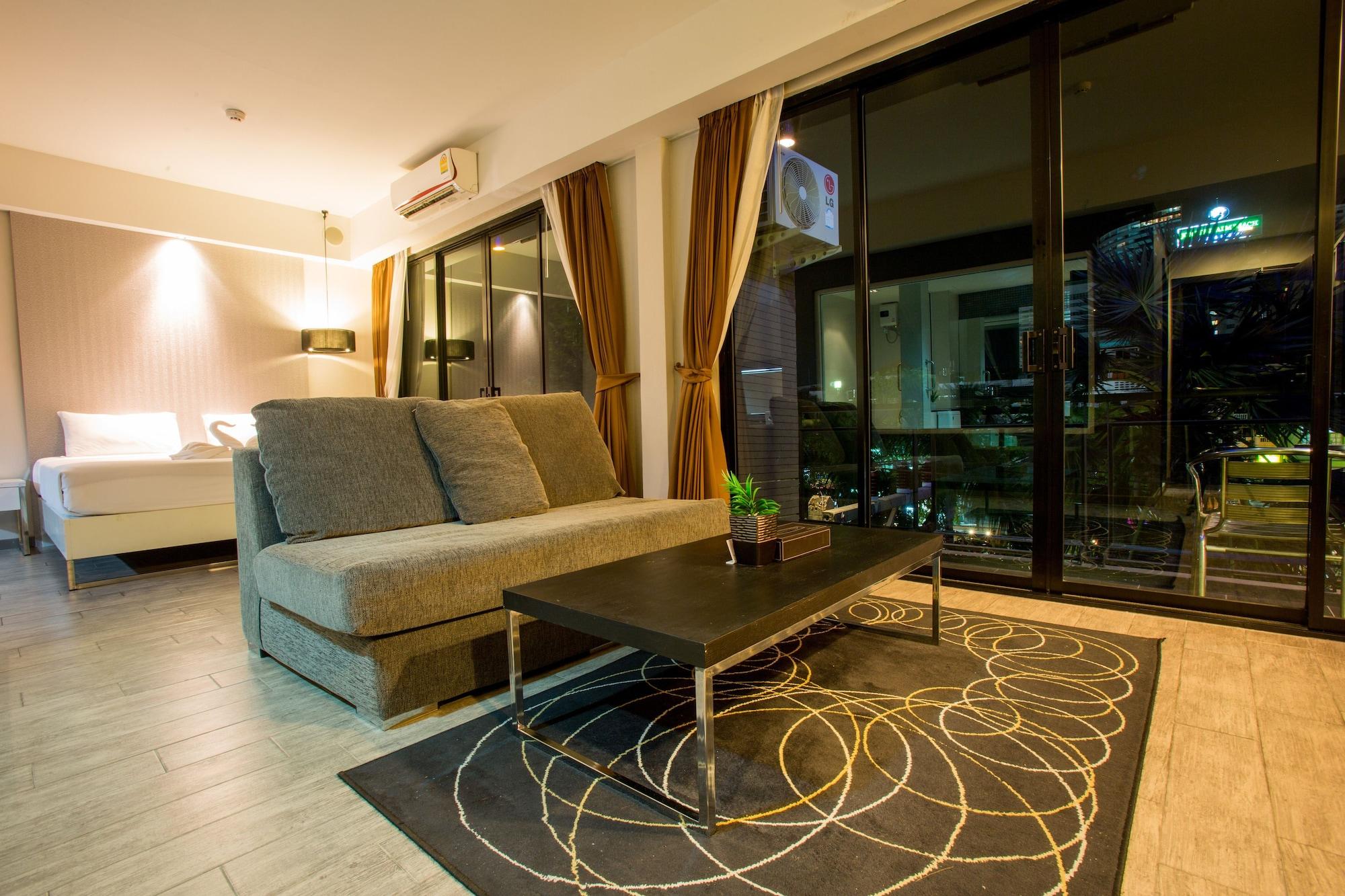 Inn Place Serviced Residence Pattaya Exterior photo