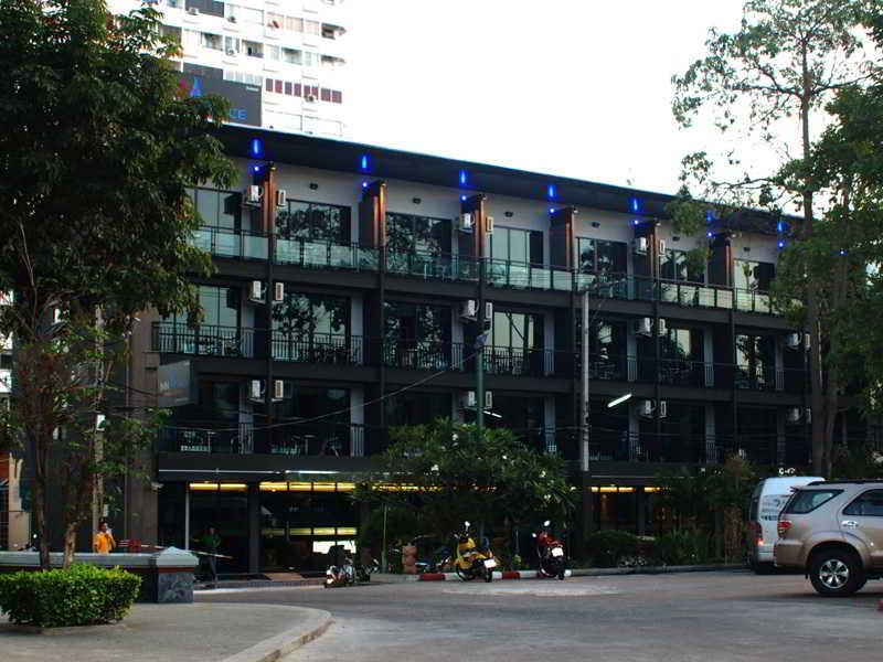 Inn Place Serviced Residence Pattaya Exterior photo